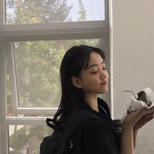 初中生的平均身高是多少呢？若是少于“这个数字”，可能是个矮子