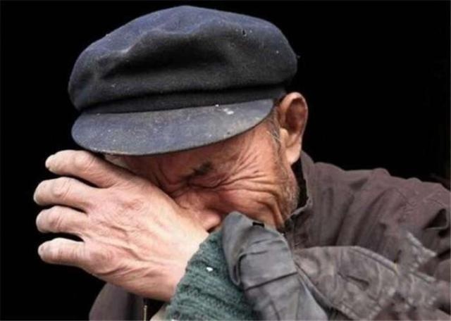 “你到底死不死？我可没钱给你治病！”我终究把孩子养成了白眼狼