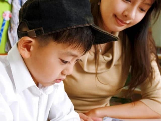 这3种孩子以后在社会上可能不吃香，容易被淘汰，父母别不当回事