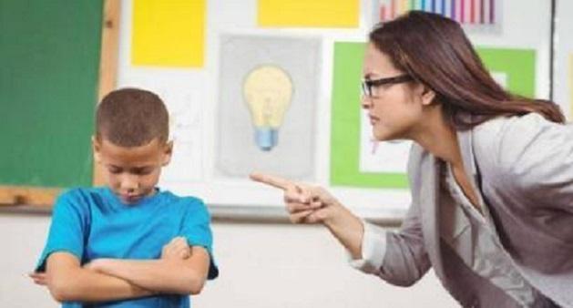 幼儿园几种可怕的冷暴力，孩子正处于水火之中，家长还一无所知