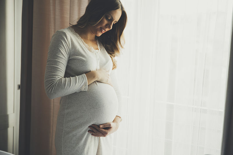 孕期这3件事婆婆不插手，你应该要窃喜，遇到好婆婆
