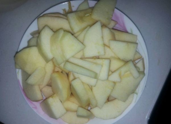 在怀孕期，有4种水果孕妈多食用有益宝宝皮肤，还能增强抵抗能力