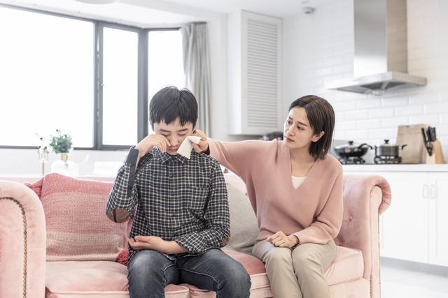 “为什么人家有，你也要一个呢”，孩子跟风行为，你家孩子中了吗