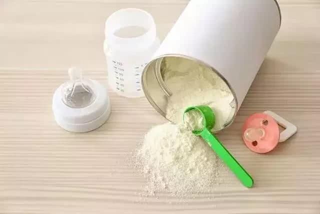 【奶粉知食帮】奶粉上火，香兰素让宝宝上瘾？权威专家们这么回答