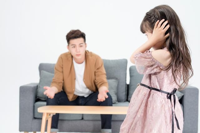 家长谨记再生气，孩子这些部位也不能打，别以为只是吓唬而已