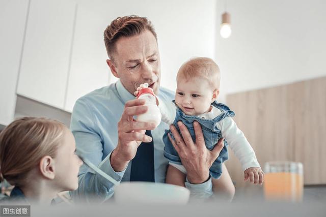 母乳奶粉混合喂养，妈妈们应该注意什么