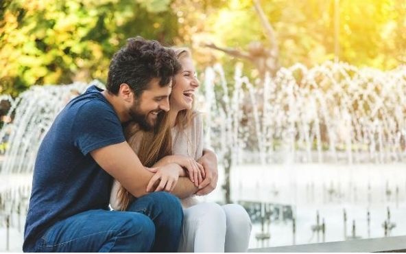 妻子怀孕了，生理需求该怎么解决？整个孕期是否可以同房呢？
