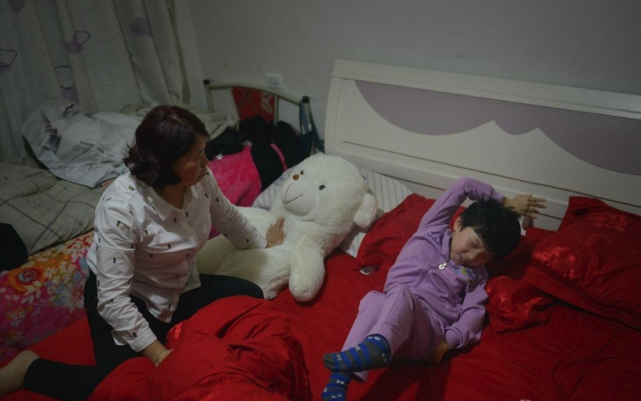 宝宝如果发出这些信号，妈妈一定更不要大意，可能是脑瘫的表现！