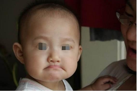 女儿上幼儿园，丈夫说没钱，家婆的表态，俺觉得嫁错人