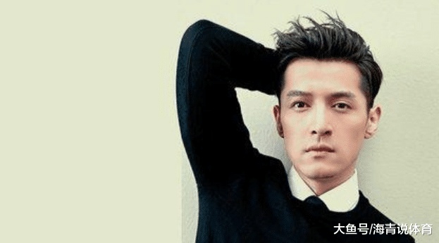 胡歌薛佳凝在七夕聚餐,网友:分手十几年,还不放过胡歌?