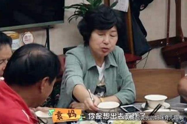 张歆艺给6个月儿子断奶，袁弘实力护妻获赞，母乳到底何时没营养