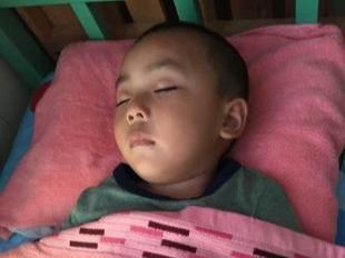 孩子上幼儿园，家长想让孩子成为全班最靓的仔，要先看看这张照片