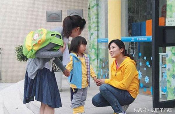 小学老师：这四类家长最受欢迎，孩子往往也更优秀