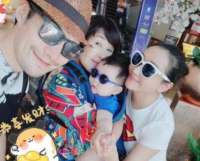 幼儿园调查家长小区情况，让孩子画自家车标，孩子要分三六九等？