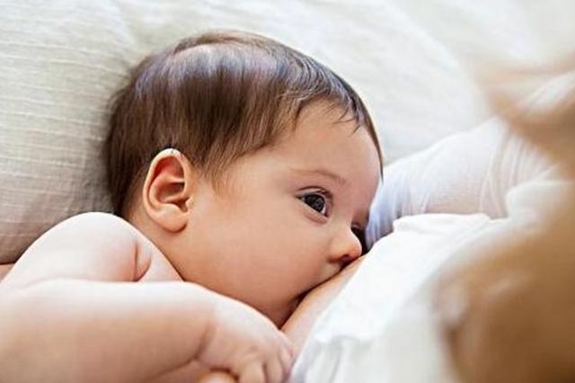 母乳喂养仅是让宝宝更健康？科研人员：喝母乳的宝宝智商高更聪明