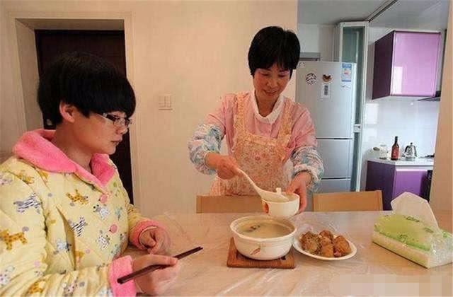 为啥外国女人不坐月子，也不会落下“月子病”，中国人却不行？