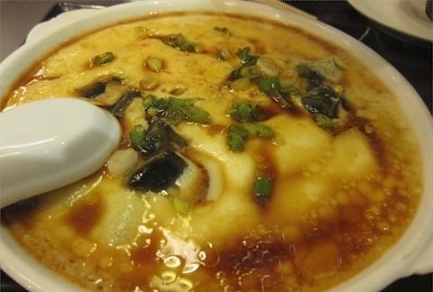 有孕后，孕妇舍得常吃这些食物能促进宝宝发育，还能有效补充叶酸