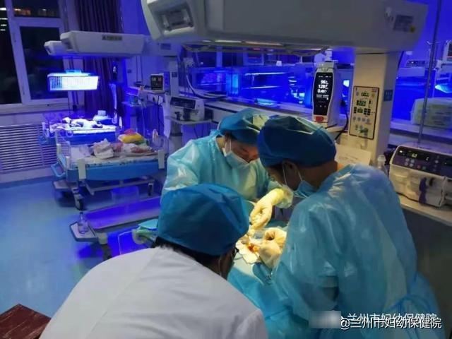 北京八一儿童医院马明广博士来我院新生儿科进行教学查房及授课