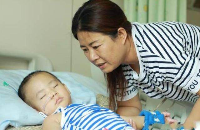 6岁孩子因为洗了个澡差点丢命，夏季再热也别这样给孩子洗澡