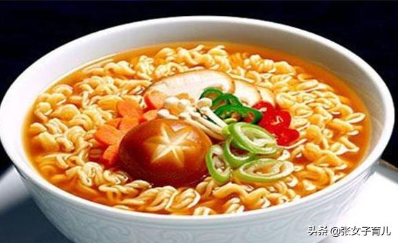 如果纵容孩子，经常吃这3种零食，宝宝可能比同龄孩子矮一截