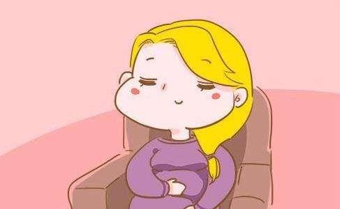 孕20周，明明很饿却吃不下，可能是胎宝着床位置导致的