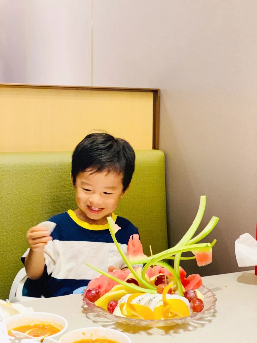 宝宝到2岁，是什么样？
