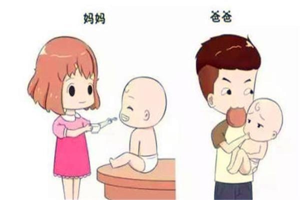 父亲哄宝儿入睡，原来好处这么多，不光宝贝儿受益