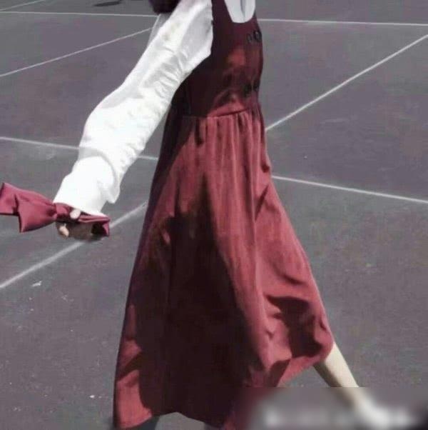 青春期女生千万别碰这“3件事”，贼伤身体，还会“长不高”！
