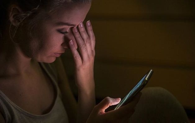 “我感觉不爱孩子了，我是不是心理有问题？”不，是因为你生病了