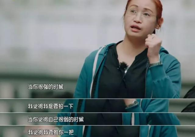 做得好才表扬，称赞看时机？小心严苛教育让孩子陷入“完美主义”