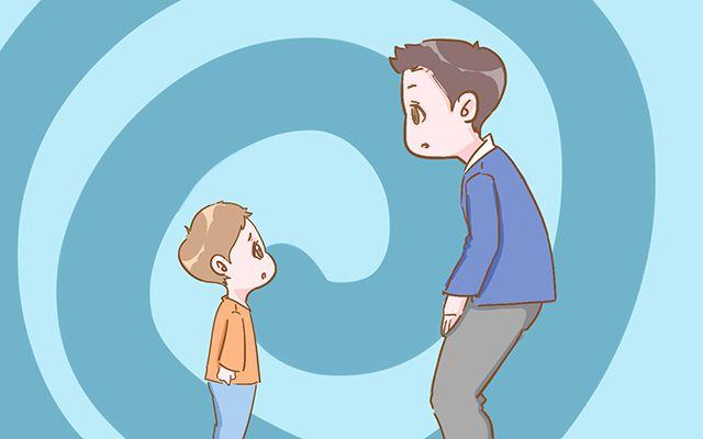 “爸，咱们家有多少钱”，两位爸爸的回答，决定了孩子不同的人生