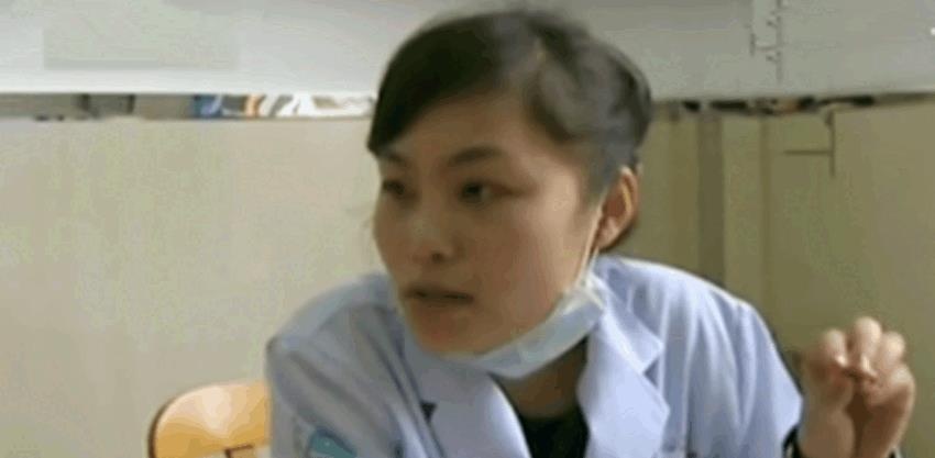 三岁孩子吃汤圆梗塞, 父母却在房中玩耍, 孩子不治身亡