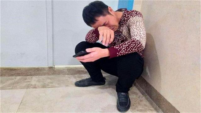 &quot;爸爸，我起不来了&quot;，4岁男孩顶嘴被父亲打，奶奶含泪报警