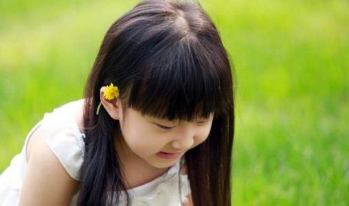 孩子遭遇坏蜀黍，两位宝妈的不同反应，影响孩子一生