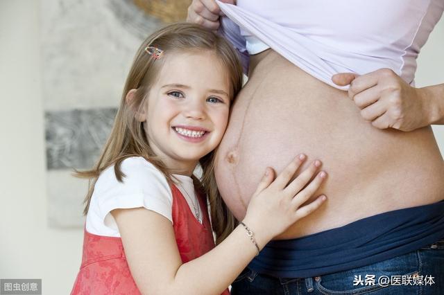 有乳头凹陷的新妈妈，该如何顺利实现母乳喂养？马上给你支招