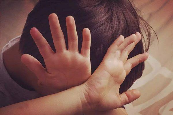 孩子总被欺负怎么办？聪明妈妈有妙招，教你这几种方法