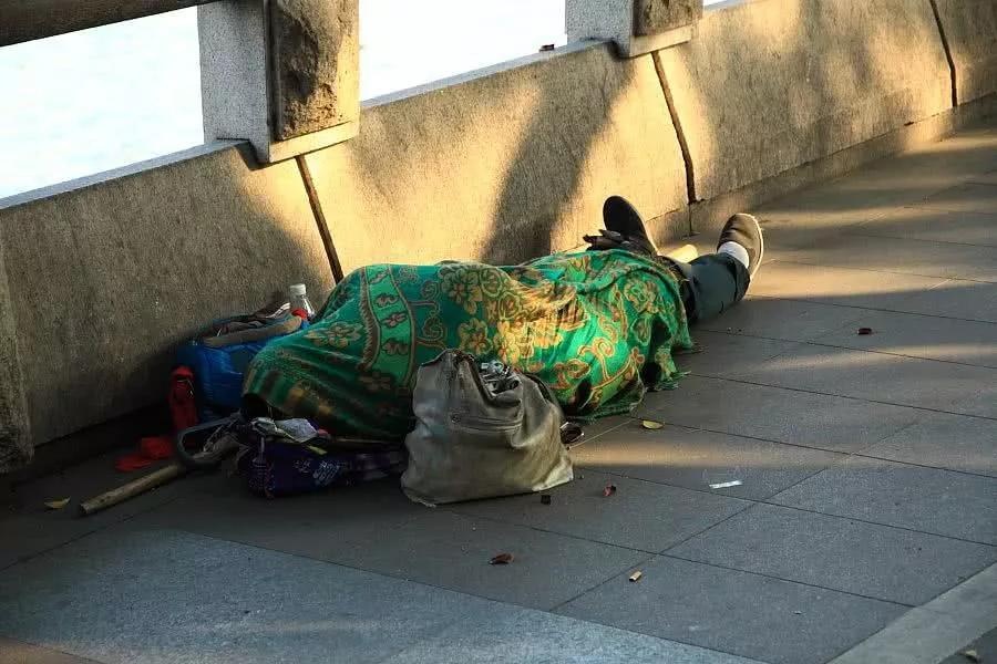 睡眠不足会有什么影响？研究发现：大部分人都因此出现这种现象