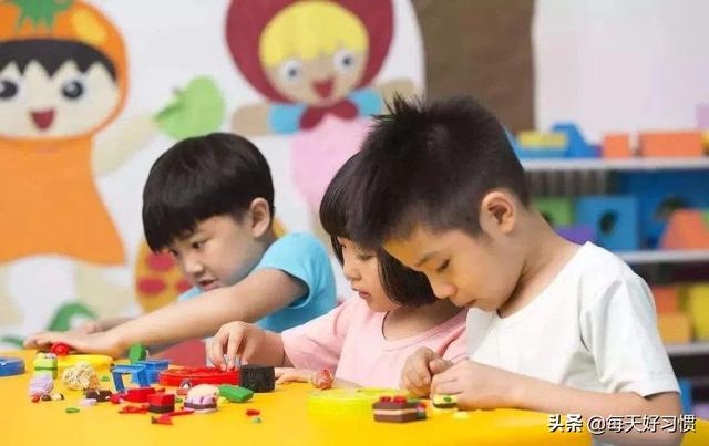 几岁上幼儿园好？3岁并不是最好的答案