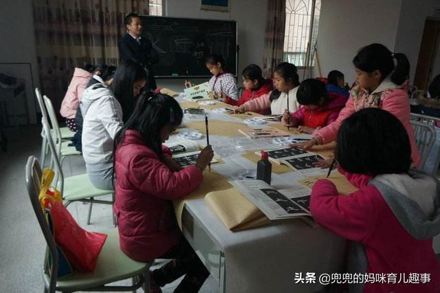 该不该给孩子报培训班？老师的3个理由让家长沉思，你认同吗？