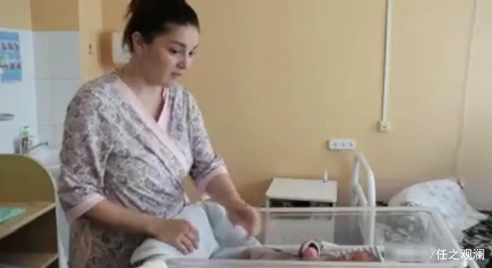 概率5千万分之一！2个半月内，女子相继产下一女一儿