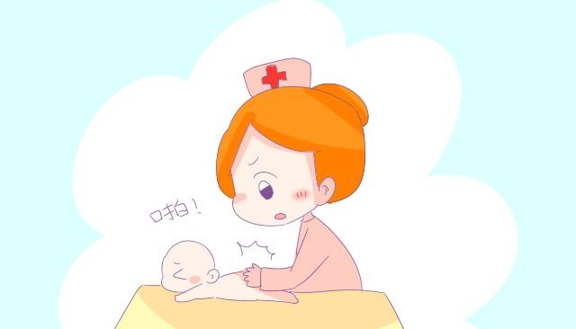 妈妈们知道吗？宝宝出生后前十分钟属于医生，这几件事必须得做