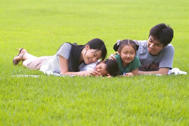 最好的育儿方法是什么？为人父母教育子女，要记住这4个育儿理念
