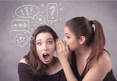 女性过了50岁还没有绝经，是好还是坏？听听过来人怎么说的