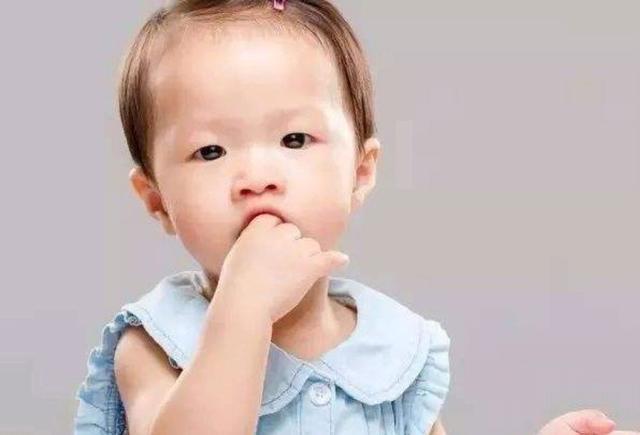 3岁后，孩子有这些“小怪癖”，父母必须给纠正，不是好习惯