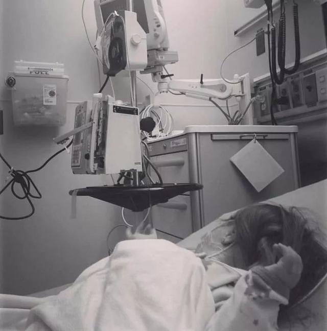 孩子生病就不要去学校了？这位妈妈的控诉，说出了父母的心声