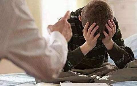 常说这三句话的爸爸，孩子长大后不但疏远你，可能还会记仇