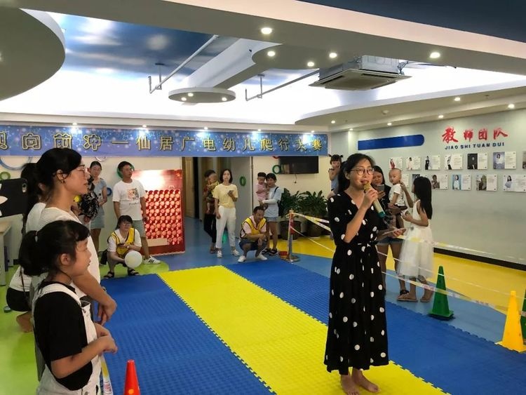 仙居广电幼儿爬行大赛，萌翻全场萌宝爬行赛精彩回顾