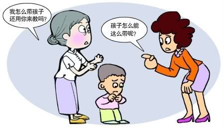 育儿习惯引发婆媳之争，看到婆婆的一个行为，宝妈彻底暴怒了！