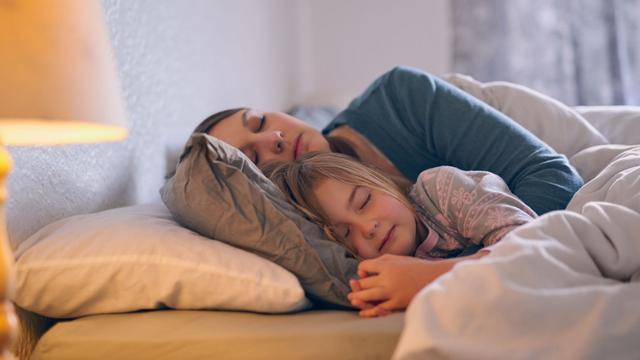 孩子幼儿园不午睡怎么办？午睡和不午睡的孩子，都有什么差别？
