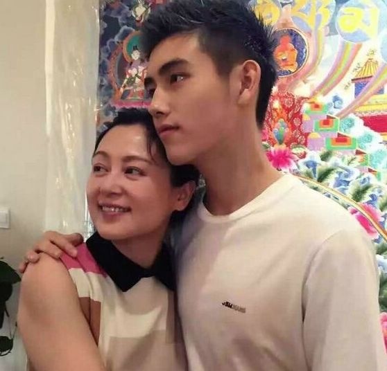 儿子像妈，除遗传颜值外，妈妈这3个优点也会传给儿子，还别不信